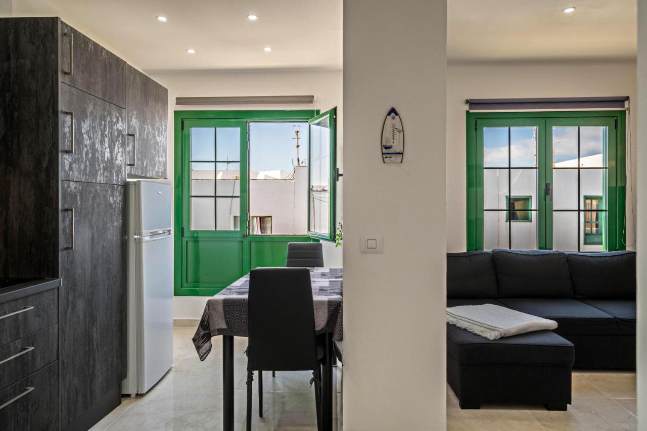 La Casa Del Pueblo Apartment Playa Blanca  Exterior photo